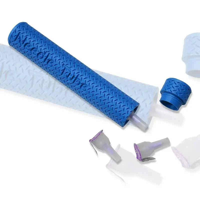 insulin pen needle storage tubes in blue textured case with removable caps for safe and hygienic storage of used insulin pen needles Immagine