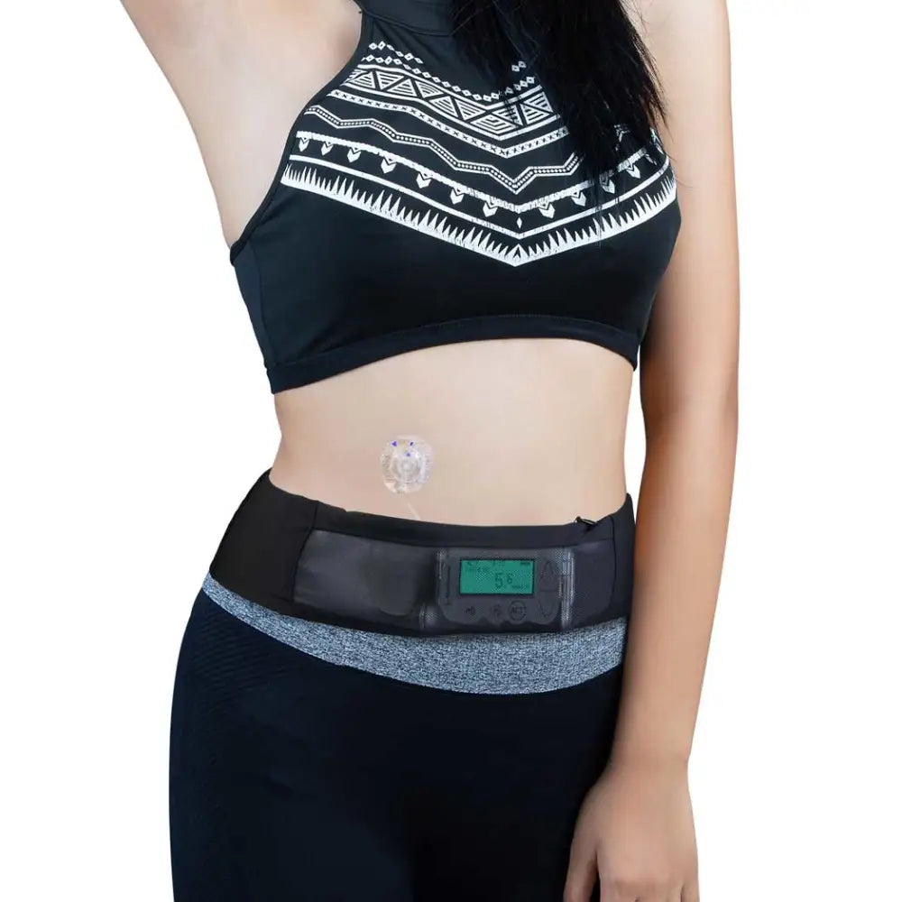 Woman wearing a black insulin pump waist belt with mesh window Immagine
