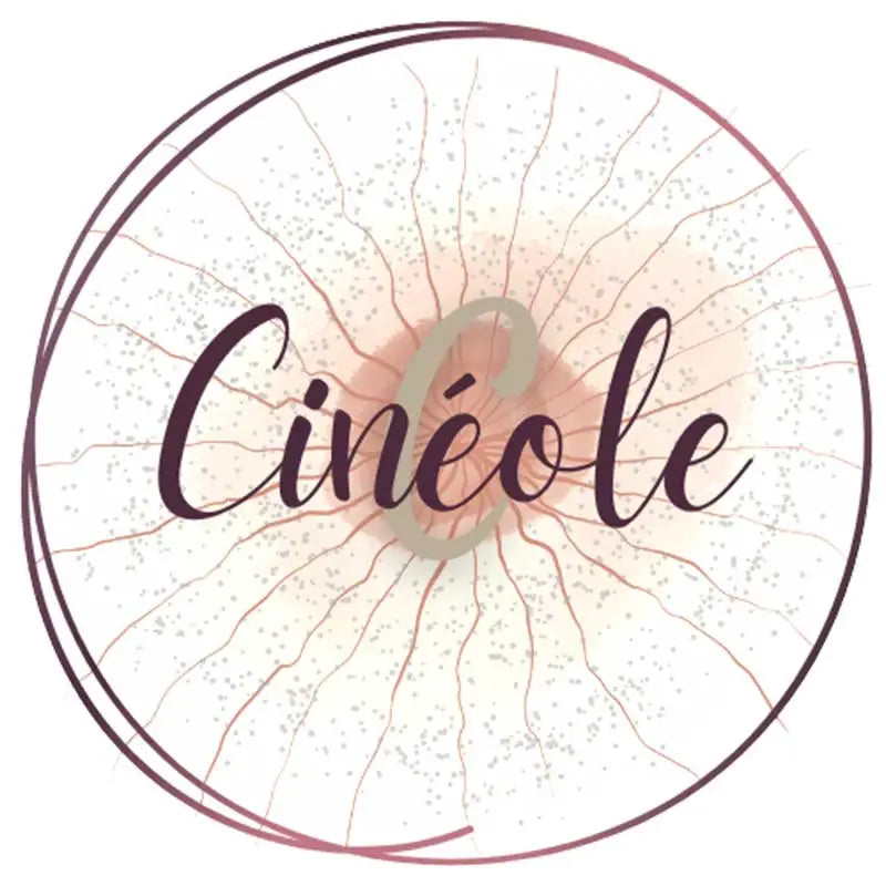 Cinéole blog logo: "Cinéole" in elegant script, with a subtle "C" in the background, encircled by a double ring. Immagine