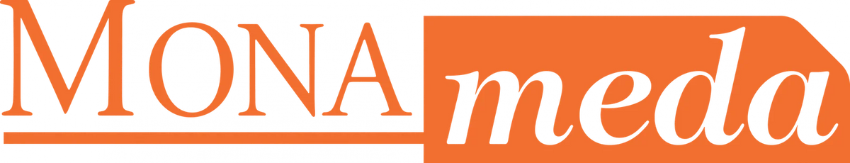 Orange "MONA" in serif font with an underline, next to "meda" in a white, script font on an orange background. Immagine